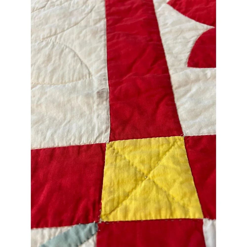 Vintage Red and White Sunflower Quilt